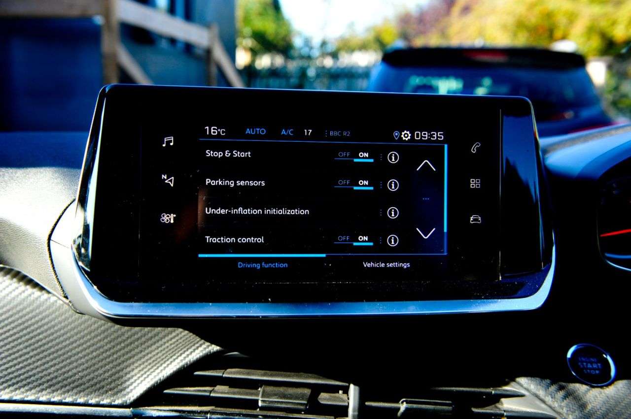 2020 PEUGEOT 208 2020 PEUGEOT 208
