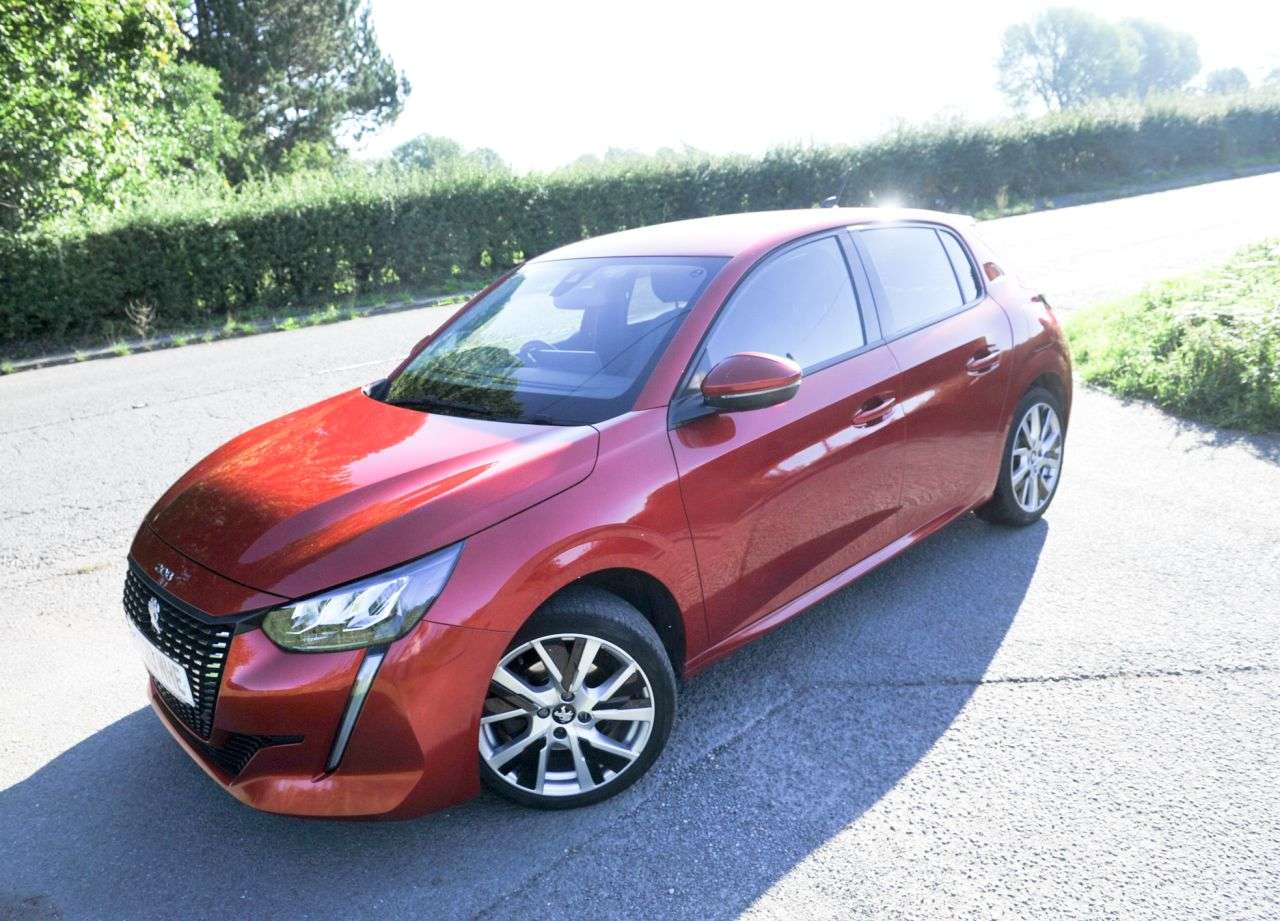 A 2020 PEUGEOT 208 1.2 PureTech Allure Hatchback 5dr Petrol Manual Euro 6 (s/s) (100 ps) A 2020 PEUGEOT 208 1.2 PureTech Allure Hatchback 5dr Petrol Manual Euro 6 (s/s) (100 ps)