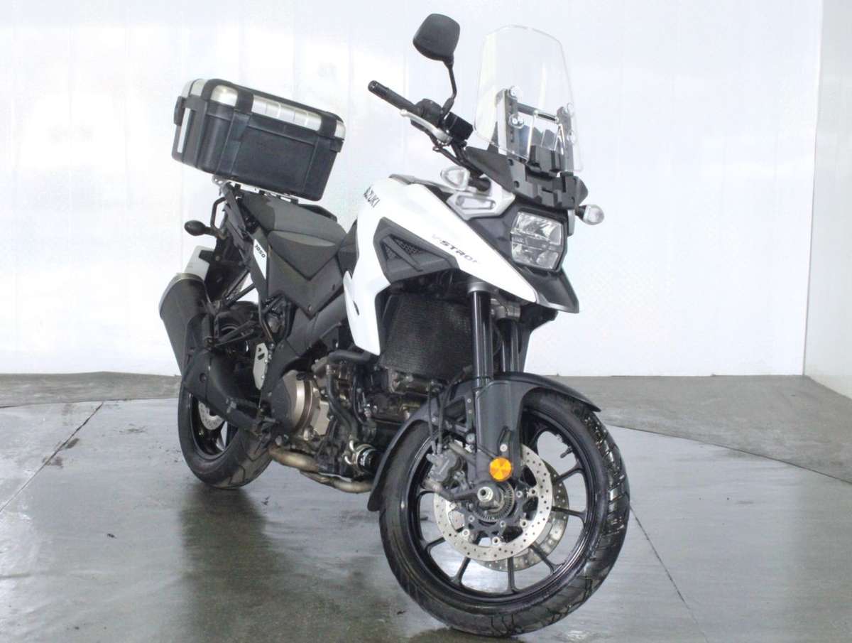 Check out this Suzuki V-strom 1050 2021 Petrol Manual