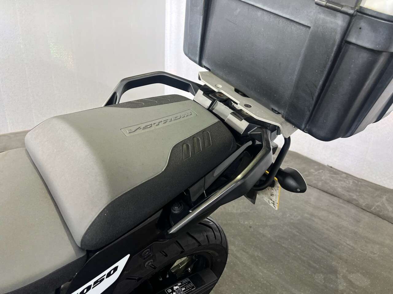 2021 SUZUKI V-STROM 1050 2021 SUZUKI V-STROM 1050