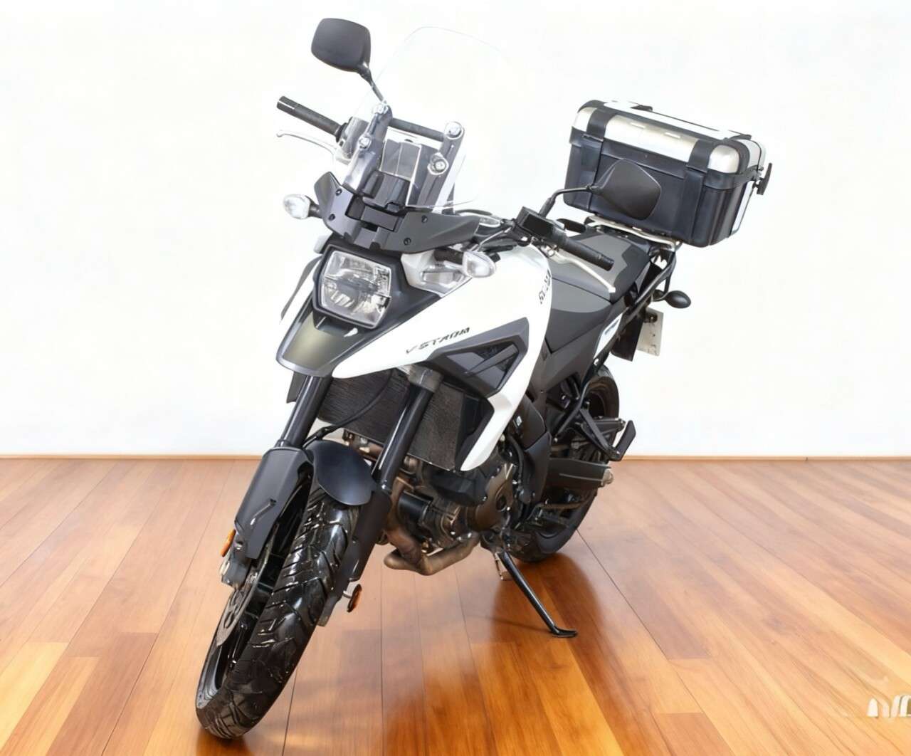 2021 SUZUKI V-STROM 1050 2021 SUZUKI V-STROM 1050
