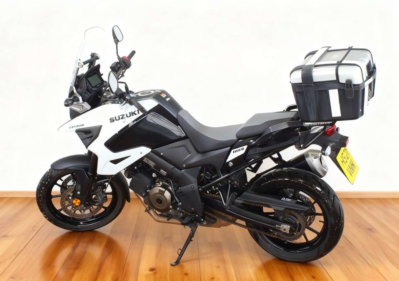 2021 SUZUKI V-STROM 1050 2021 SUZUKI V-STROM 1050