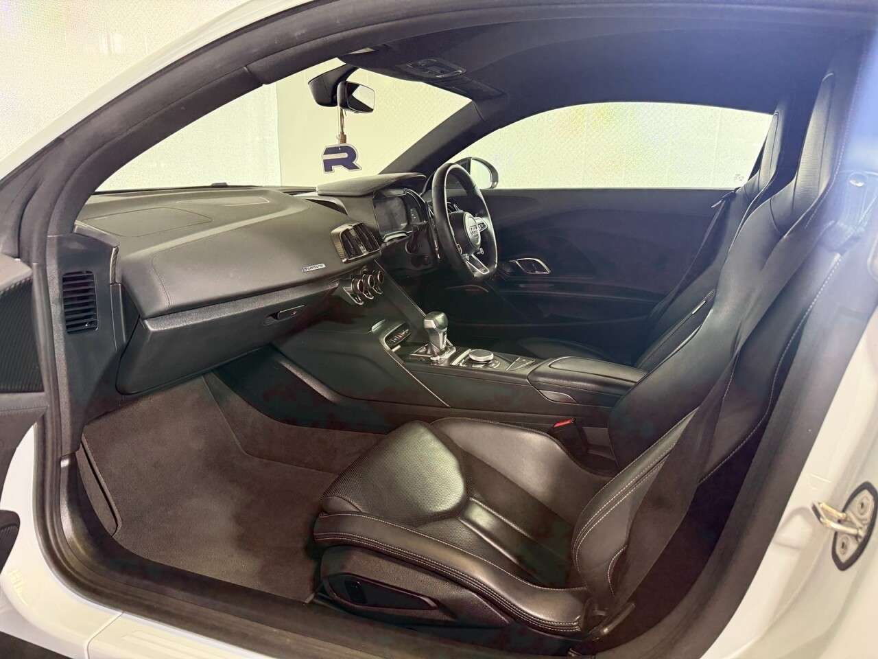 2017 AUDI R8 2017 AUDI R8