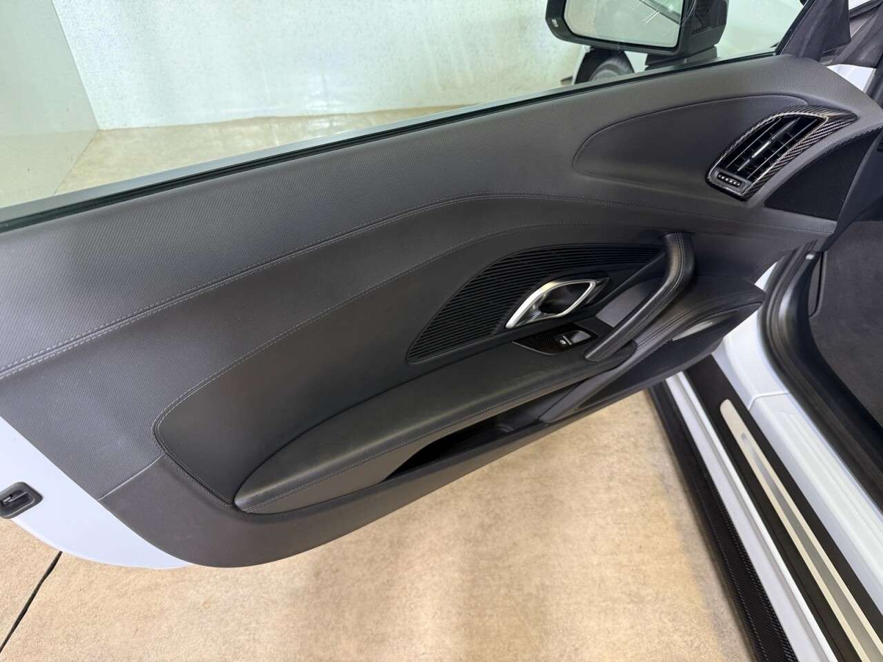 2017 AUDI R8 2017 AUDI R8