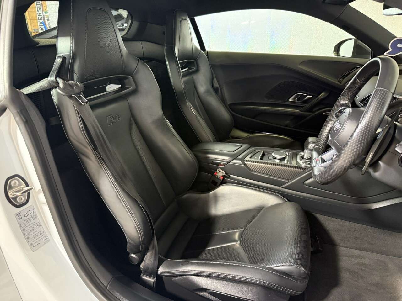 2017 AUDI R8 2017 AUDI R8