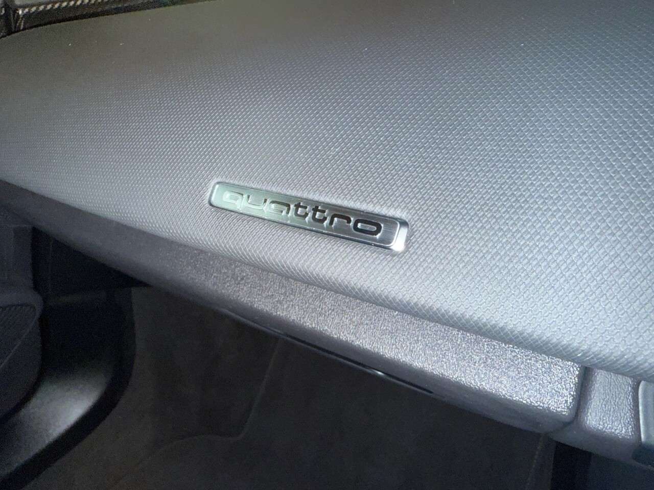 2017 AUDI R8 2017 AUDI R8