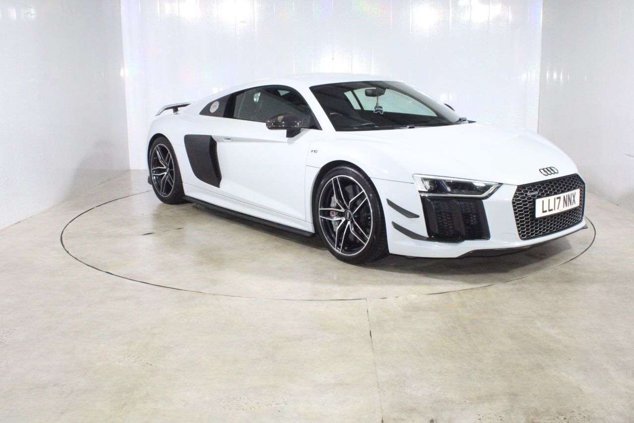 2017 AUDI R8 2017 AUDI R8