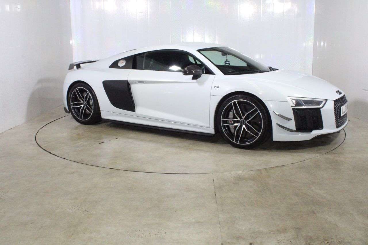 2017 AUDI R8 2017 AUDI R8
