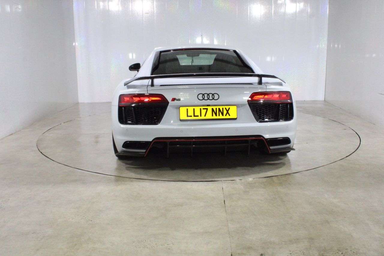2017 AUDI R8 2017 AUDI R8