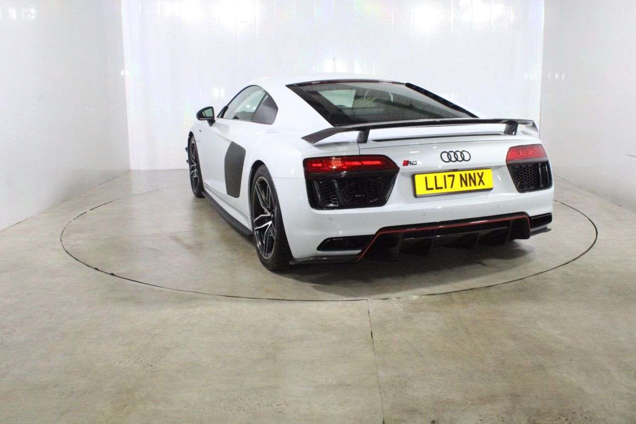 2017 AUDI R8 2017 AUDI R8