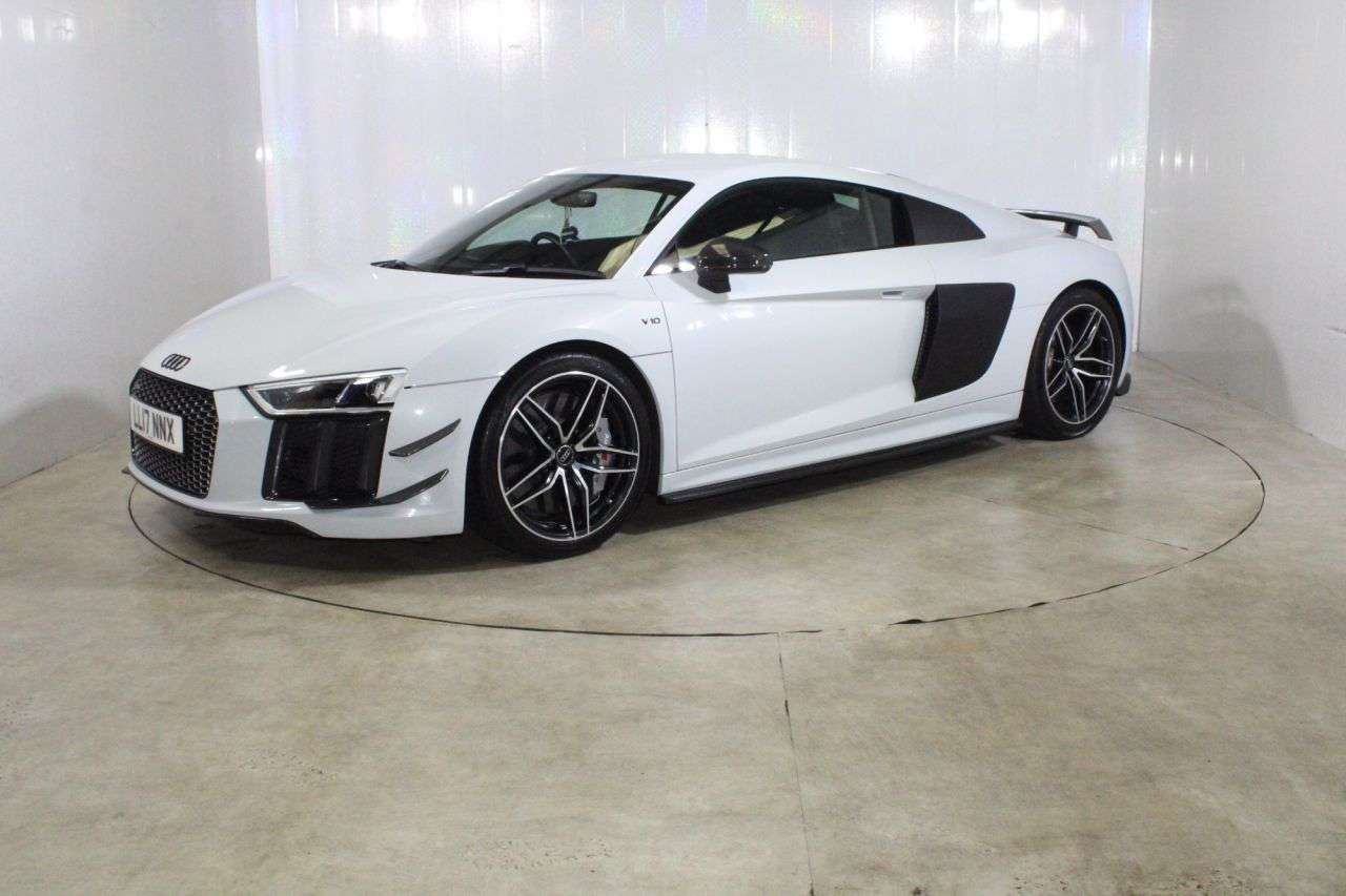 2017 AUDI R8 2017 AUDI R8
