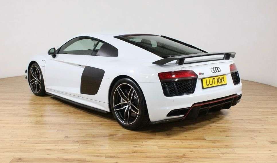 2017 AUDI R8 2017 AUDI R8