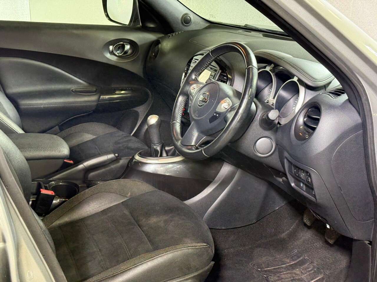 A 2019 NISSAN JUKE 1.6 Bose Personal Edition SUV 5dr Petrol Manual Euro 6 (112 ps) A 2019 NISSAN JUKE 1.6 Bose Personal Edition SUV 5dr Petrol Manual Euro 6 (112 ps)