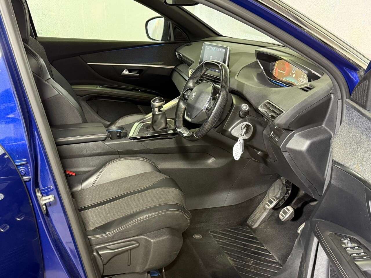 2019 PEUGEOT 3008 2019 PEUGEOT 3008