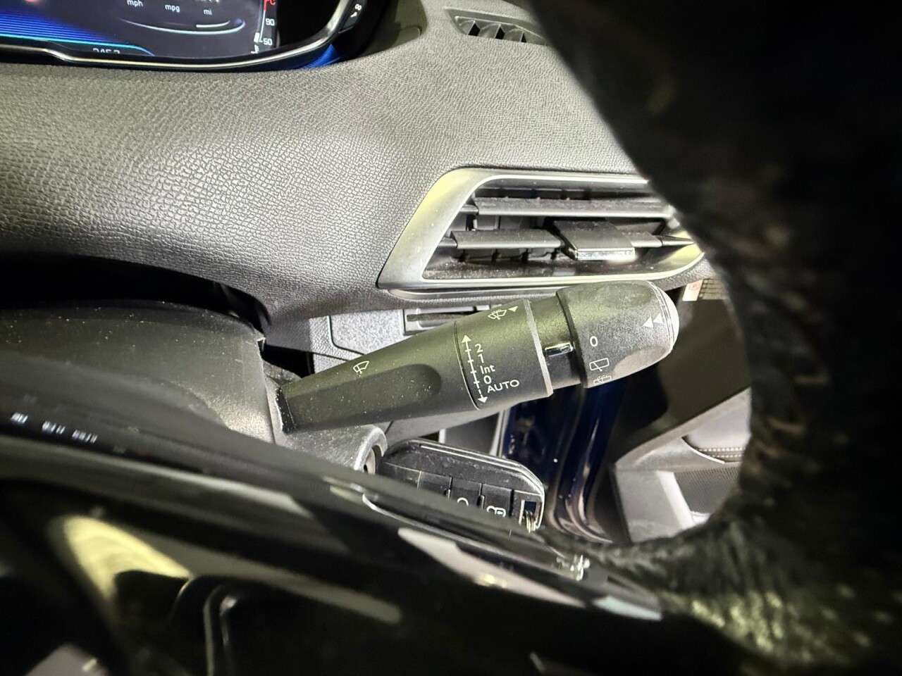 2019 PEUGEOT 3008 2019 PEUGEOT 3008