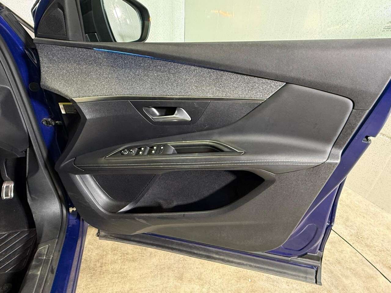 2019 PEUGEOT 3008 2019 PEUGEOT 3008