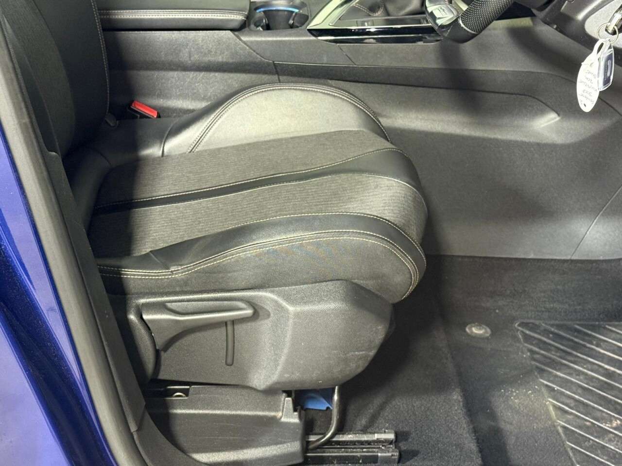 2019 PEUGEOT 3008 2019 PEUGEOT 3008