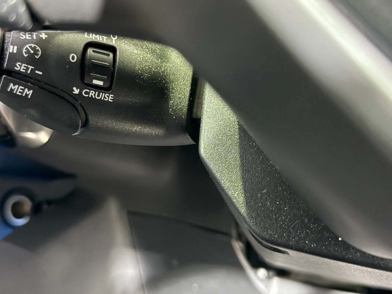 2019 PEUGEOT 3008 2019 PEUGEOT 3008