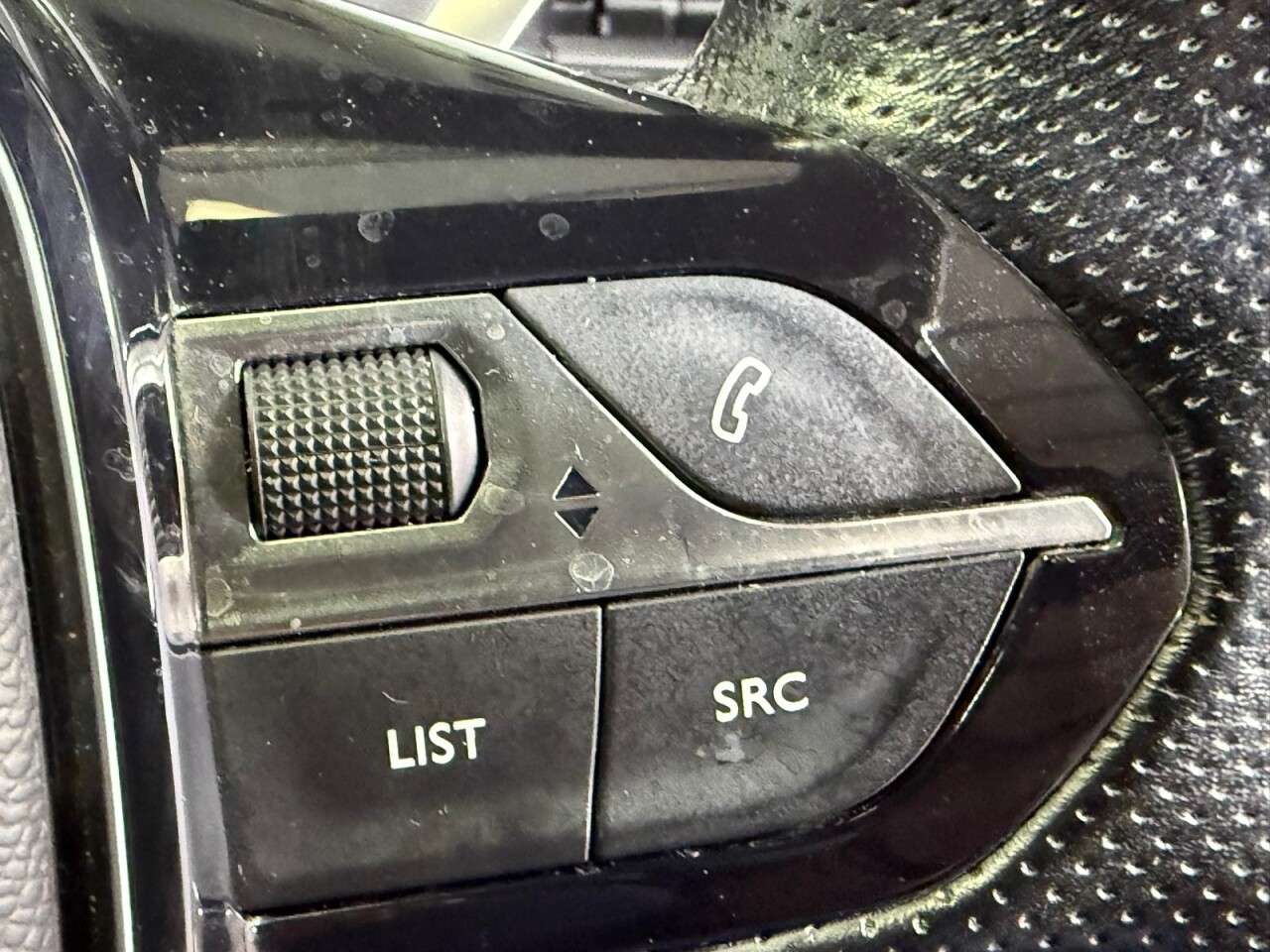 2019 PEUGEOT 3008 2019 PEUGEOT 3008