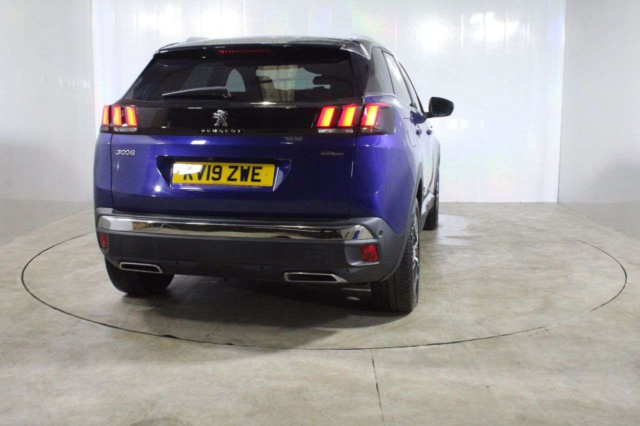 2019 PEUGEOT 3008 2019 PEUGEOT 3008