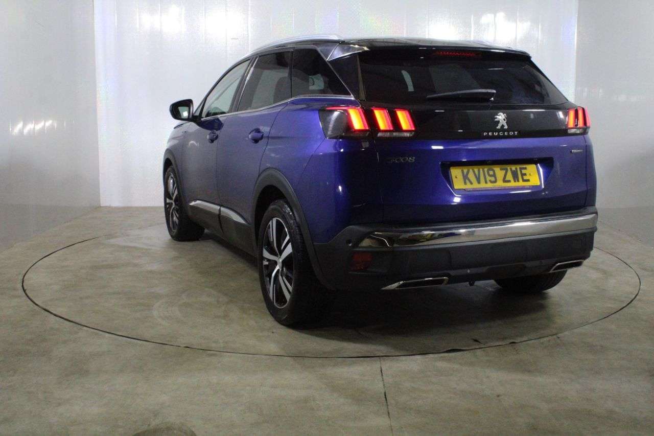 2019 PEUGEOT 3008 2019 PEUGEOT 3008