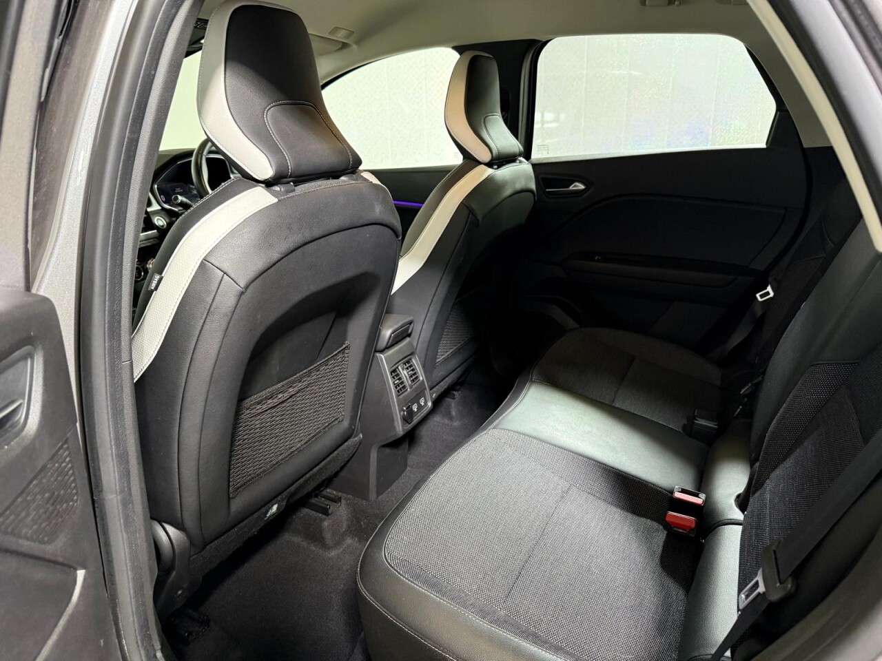 2021 RENAULT CAPTUR 2021 RENAULT CAPTUR