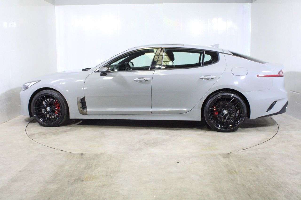 2017 KIA STINGER 2017 KIA STINGER