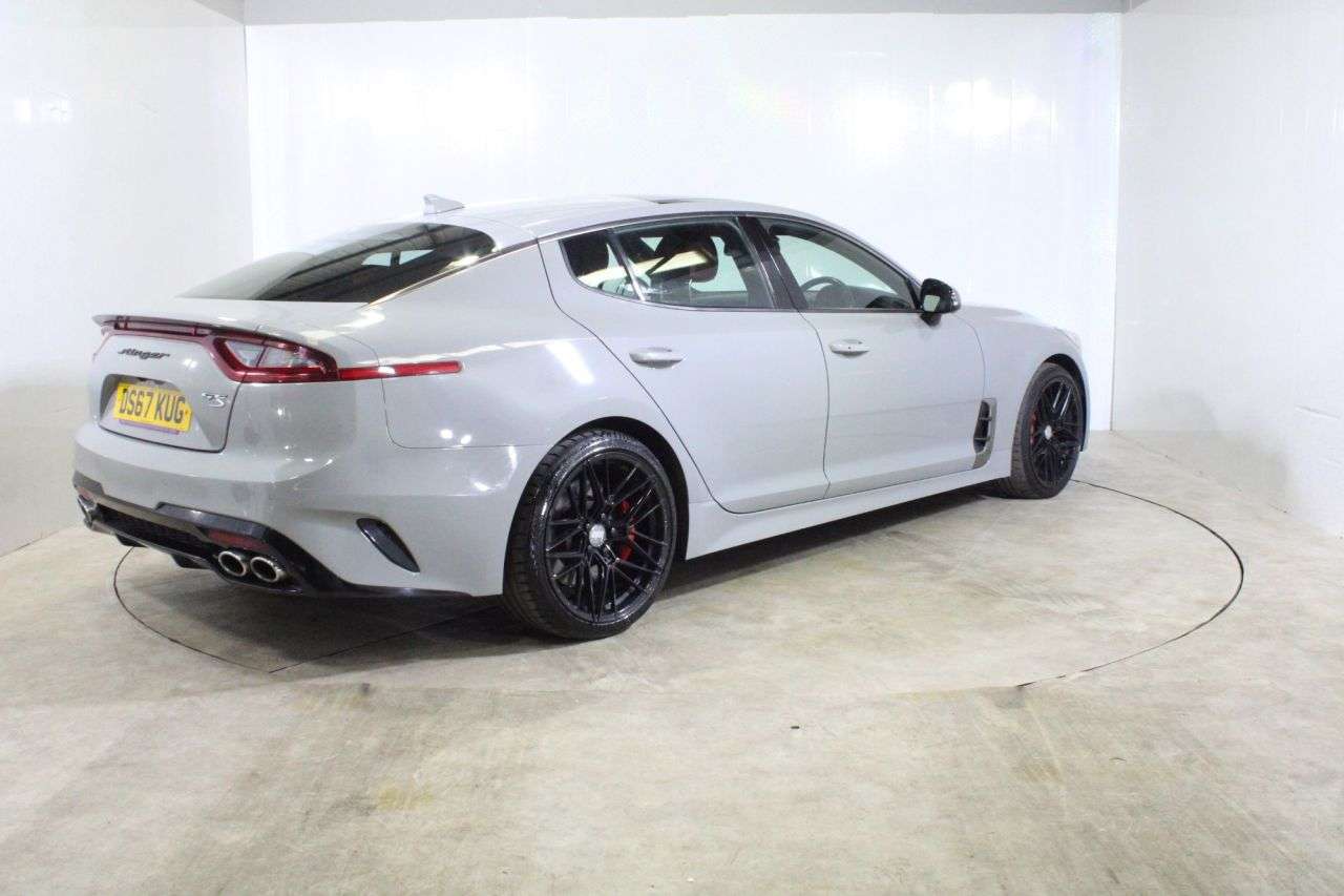 2017 KIA STINGER 2017 KIA STINGER