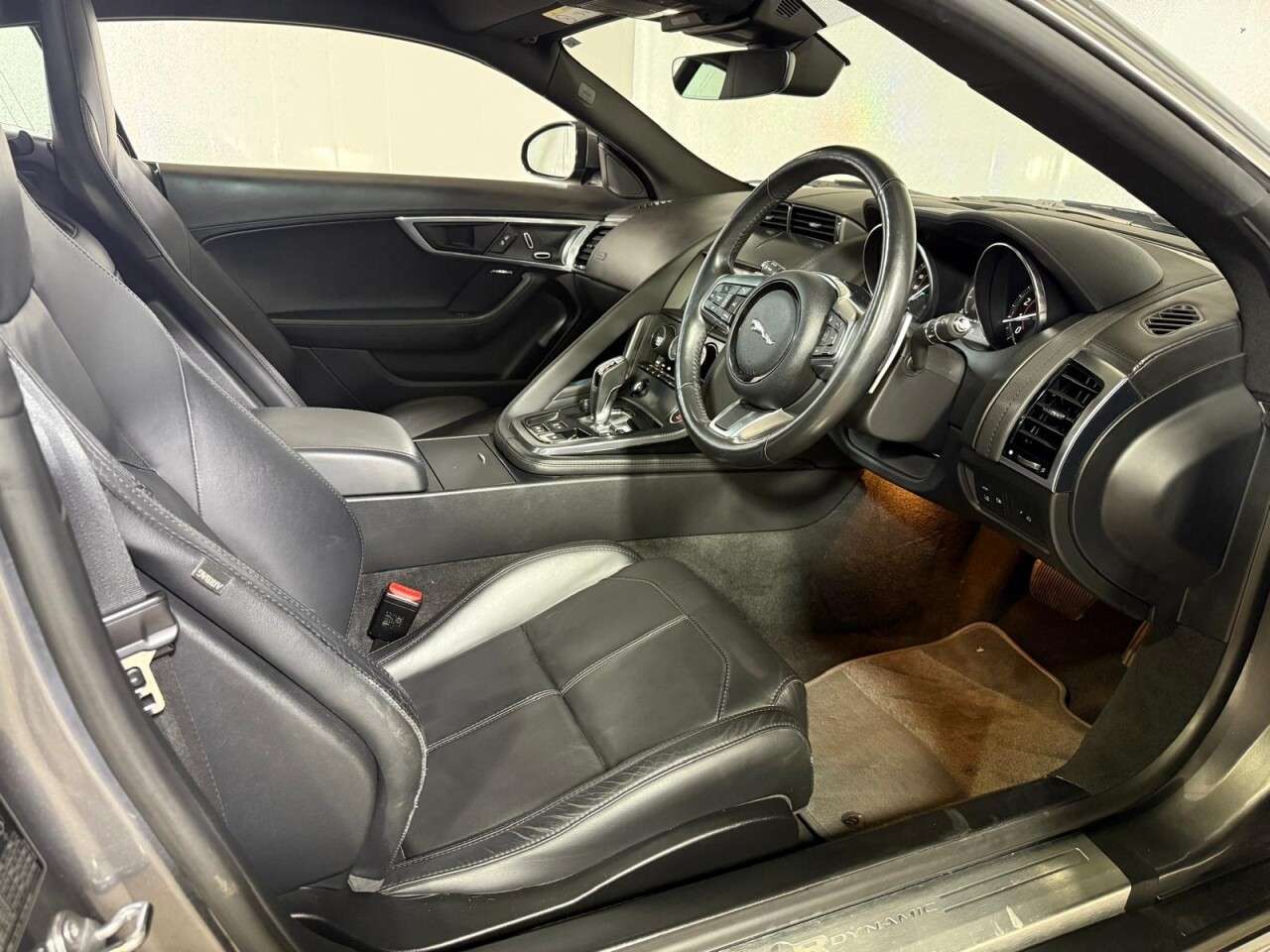 2018 JAGUAR F-TYPE 2018 JAGUAR F-TYPE