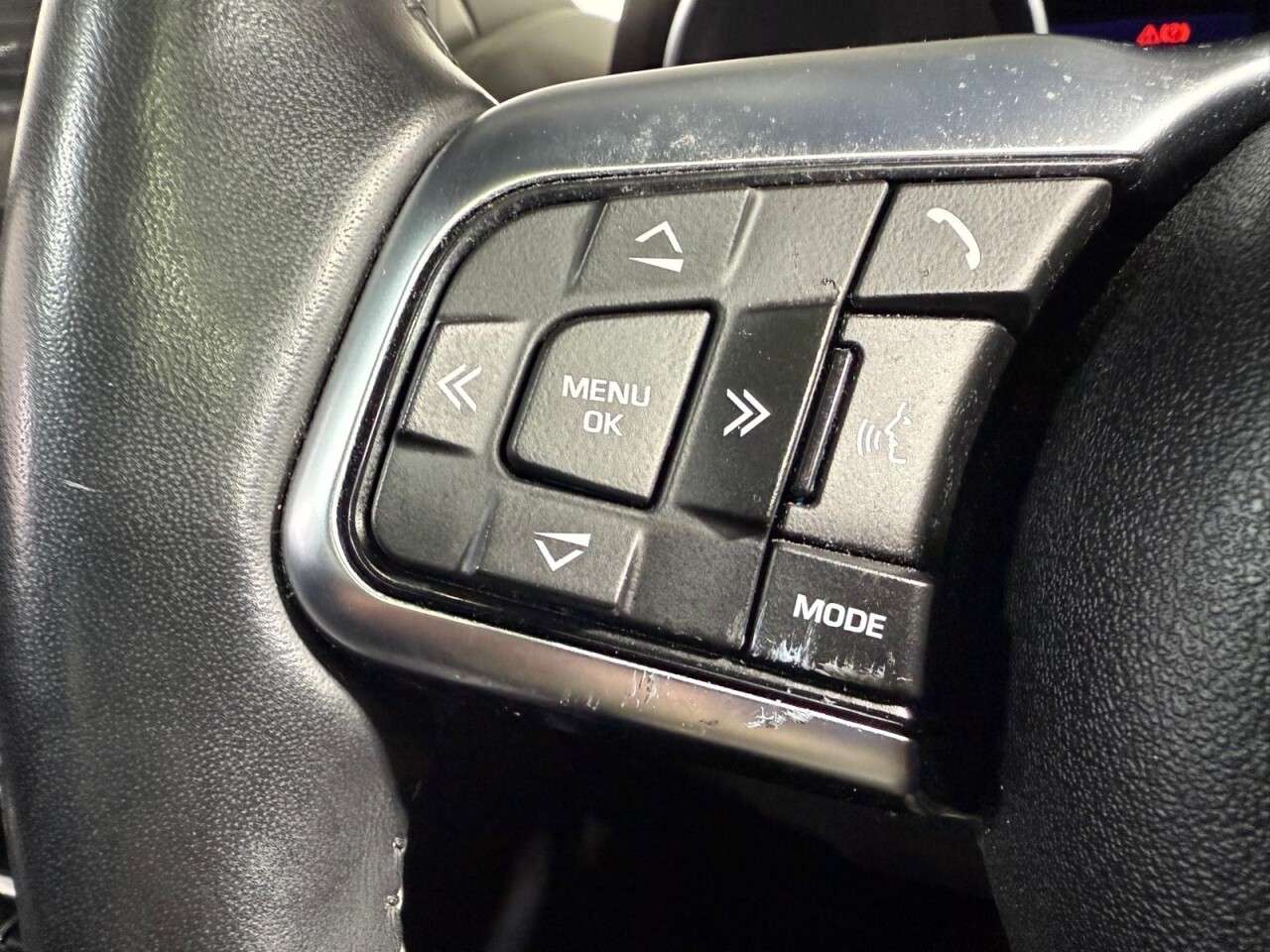 2018 JAGUAR F-TYPE 2018 JAGUAR F-TYPE