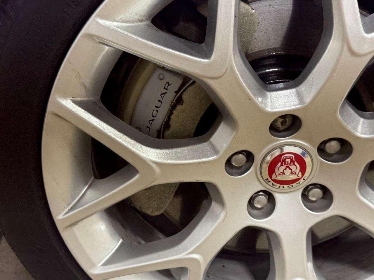 2018 JAGUAR F-TYPE 2018 JAGUAR F-TYPE