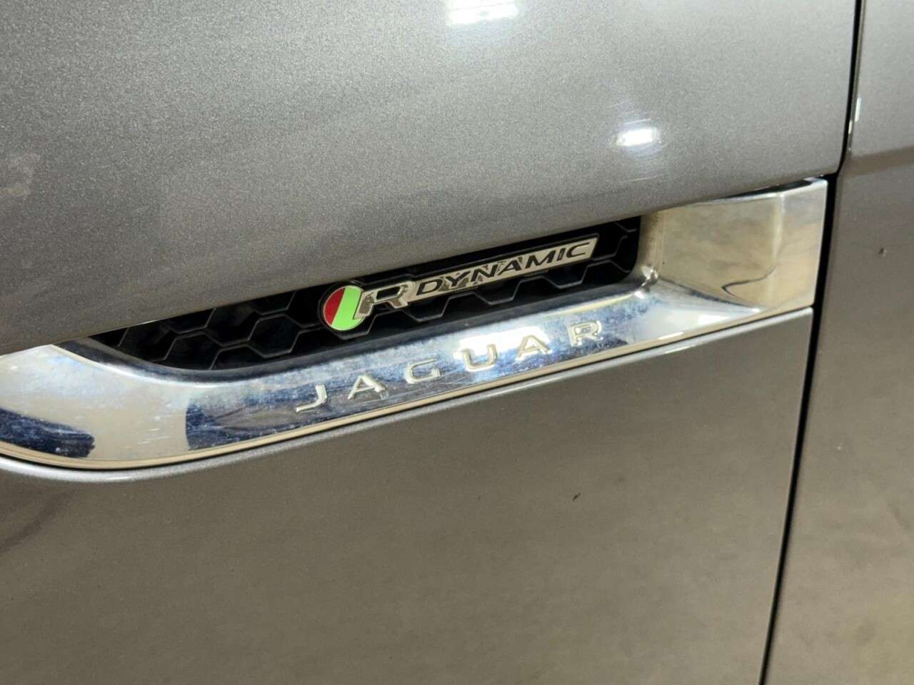 2018 JAGUAR F-TYPE 2018 JAGUAR F-TYPE