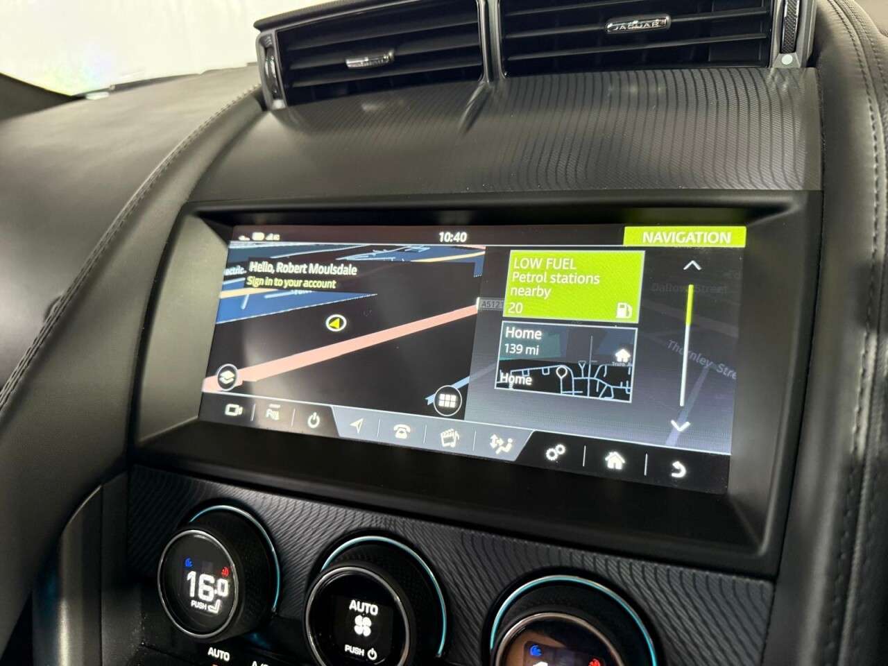 2018 JAGUAR F-TYPE 2018 JAGUAR F-TYPE