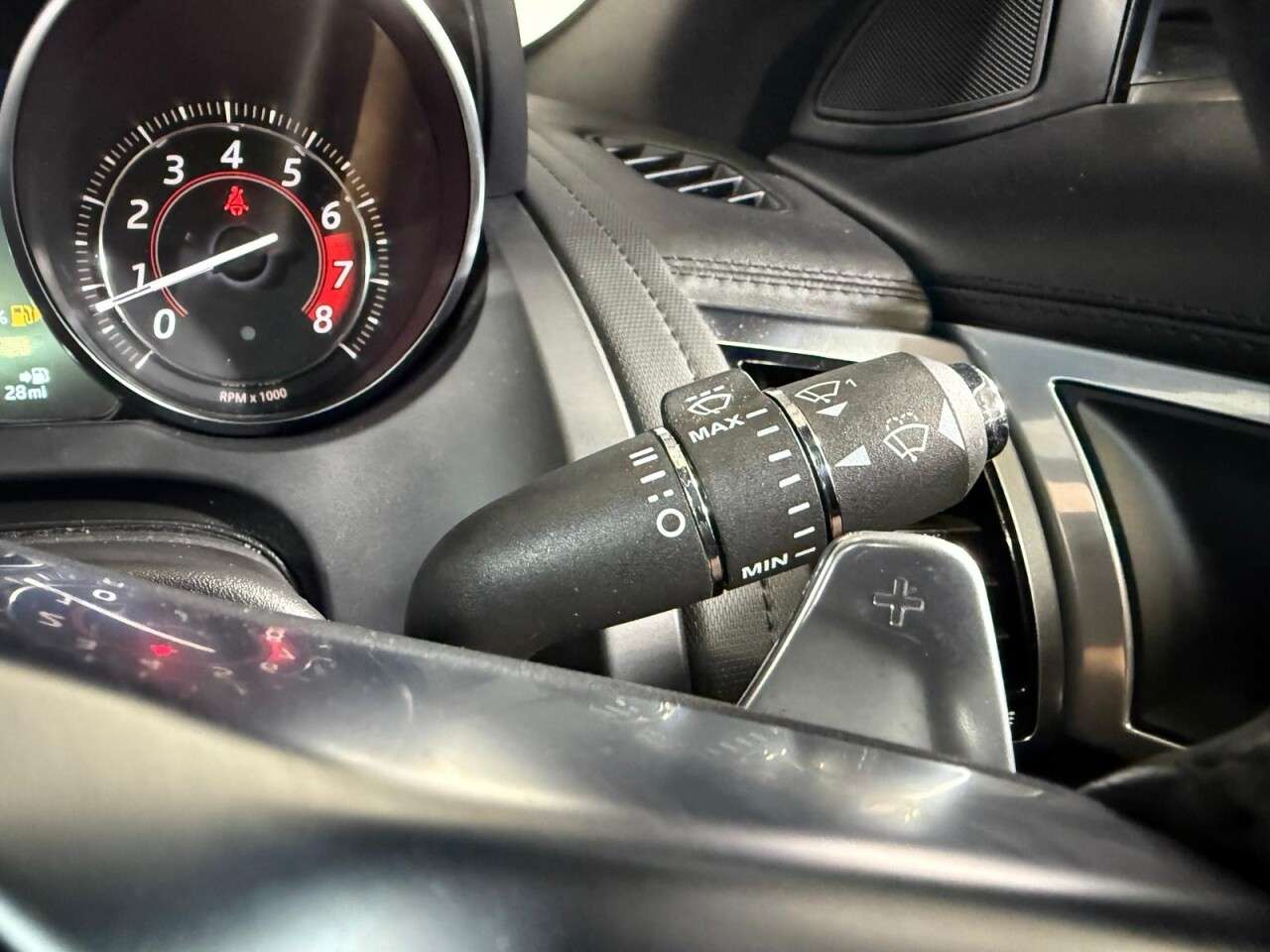 2018 JAGUAR F-TYPE 2018 JAGUAR F-TYPE