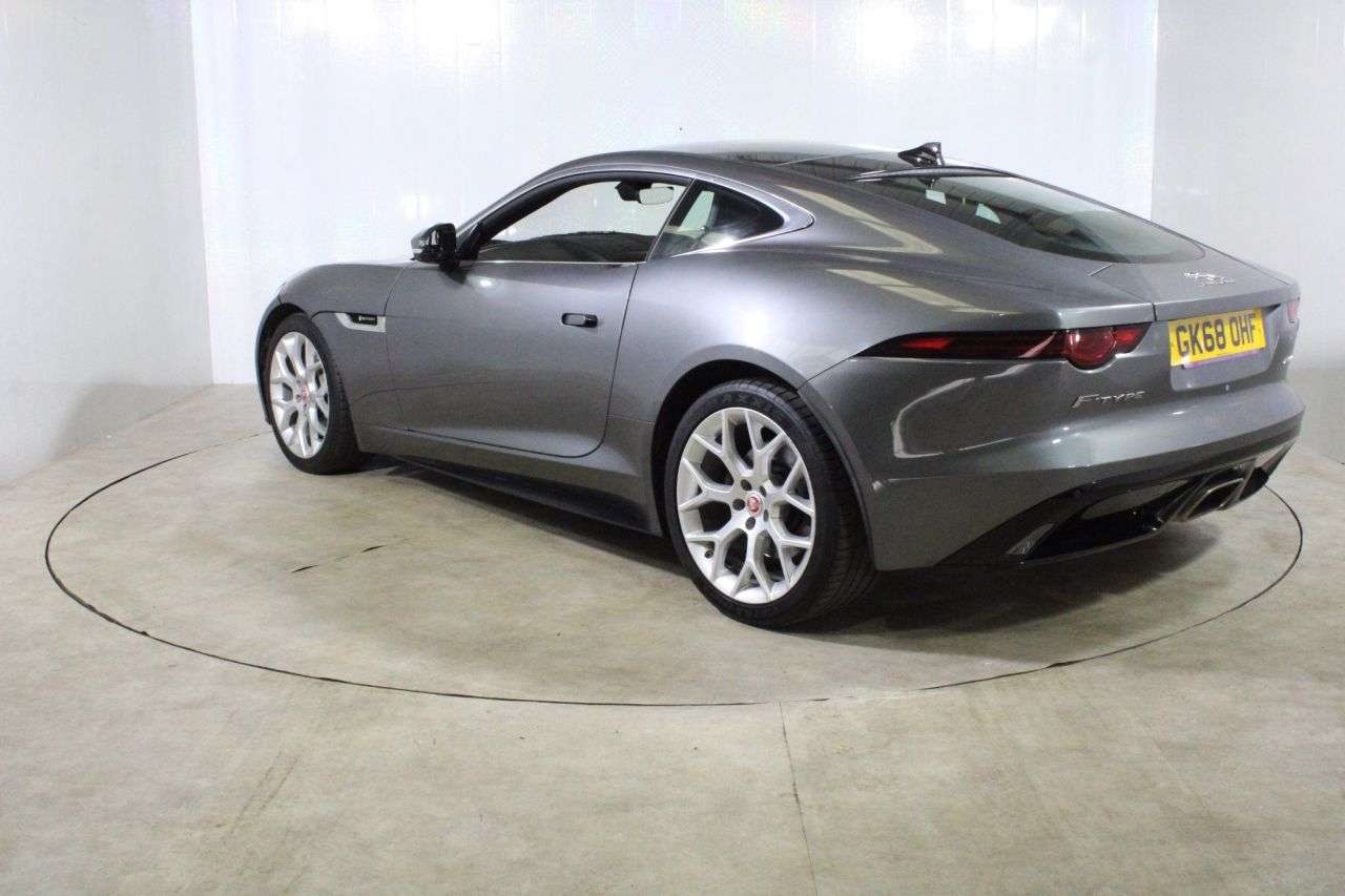 2018 JAGUAR F-TYPE 2018 JAGUAR F-TYPE