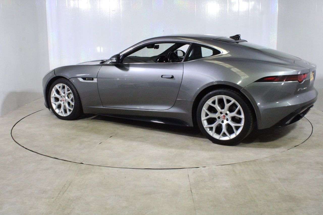 2018 JAGUAR F-TYPE 2018 JAGUAR F-TYPE