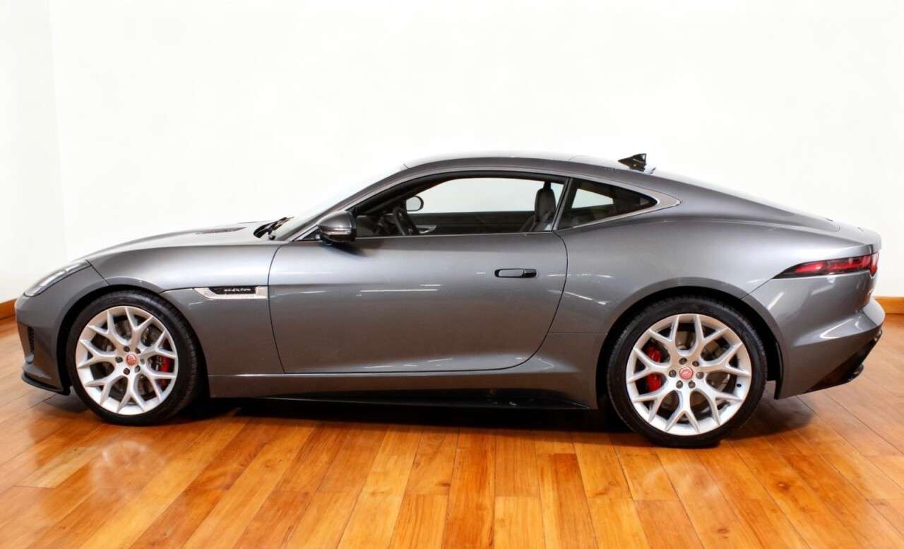 2018 JAGUAR F-TYPE 2018 JAGUAR F-TYPE