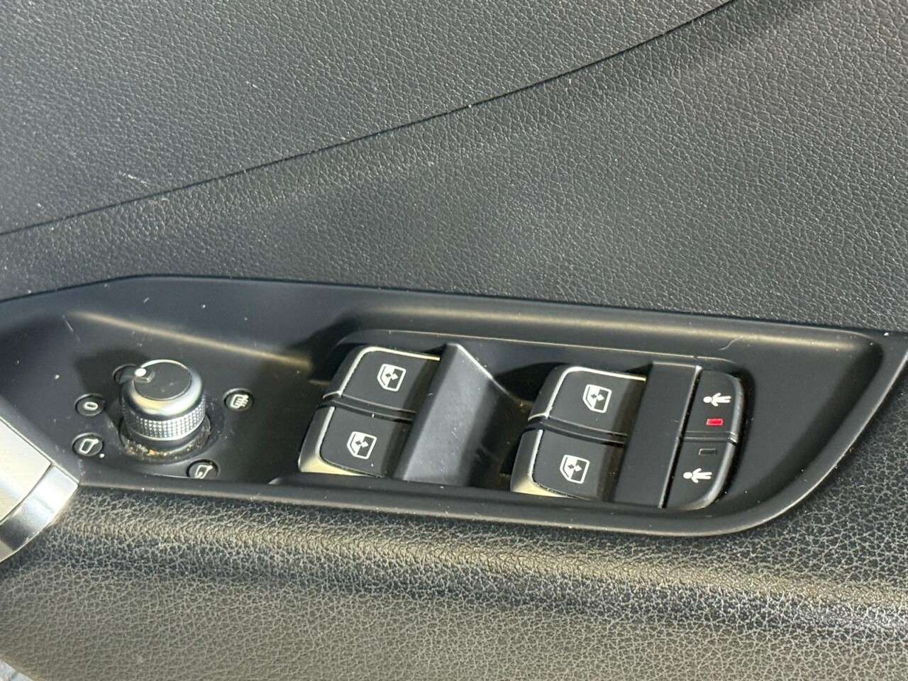 2017 AUDI Q2 2017 AUDI Q2