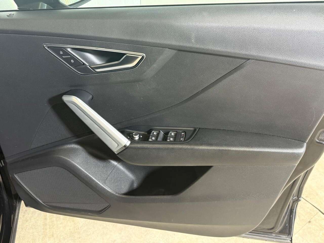 2017 AUDI Q2 2017 AUDI Q2