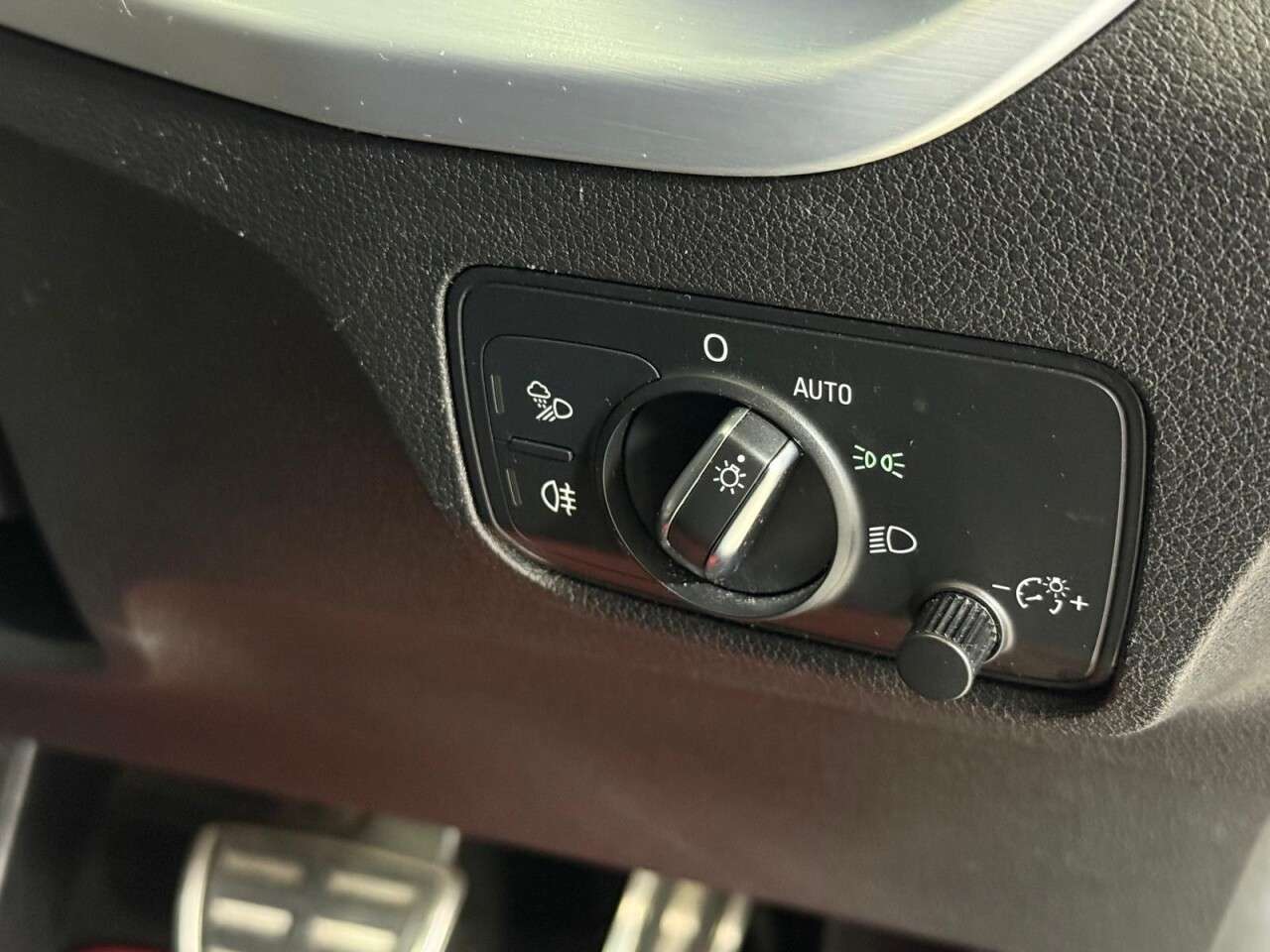 2017 AUDI Q2 2017 AUDI Q2