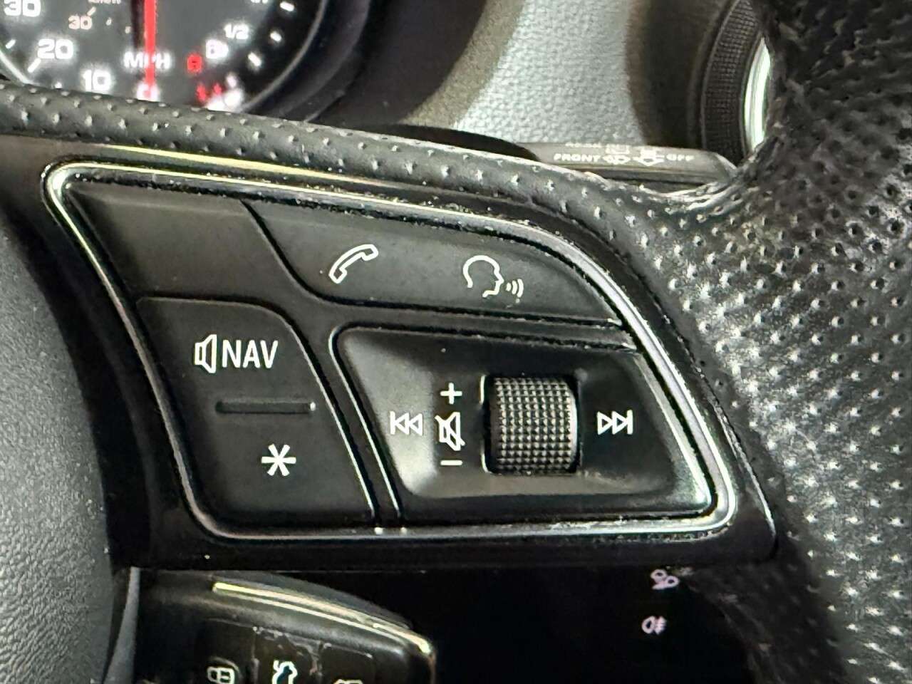 2017 AUDI Q2 2017 AUDI Q2