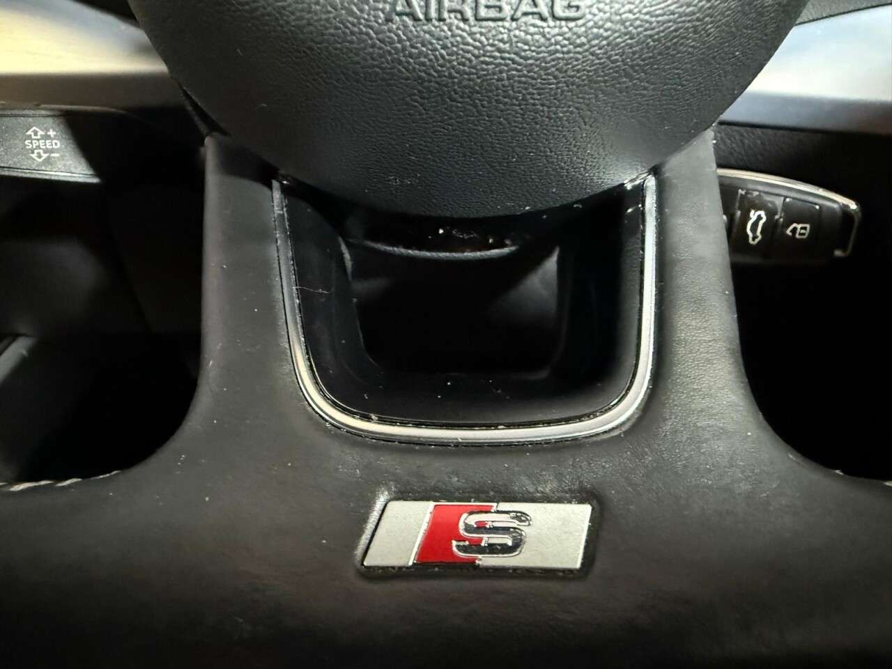 2017 AUDI Q2 2017 AUDI Q2