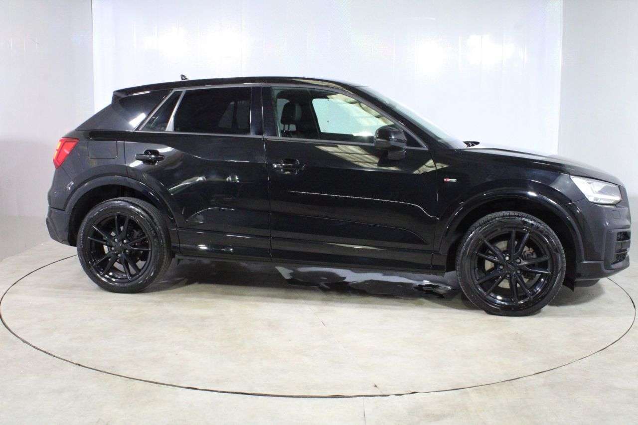 2017 AUDI Q2 2017 AUDI Q2