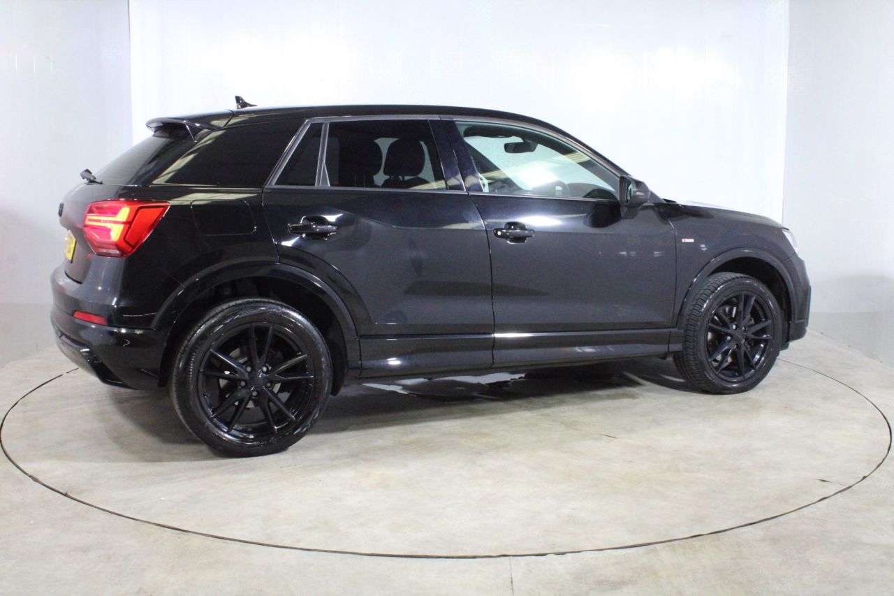 2017 AUDI Q2 2017 AUDI Q2