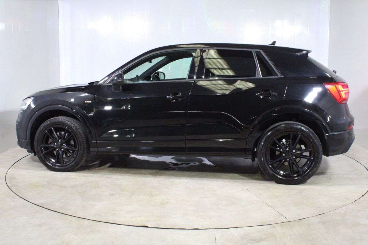 2017 AUDI Q2 2017 AUDI Q2