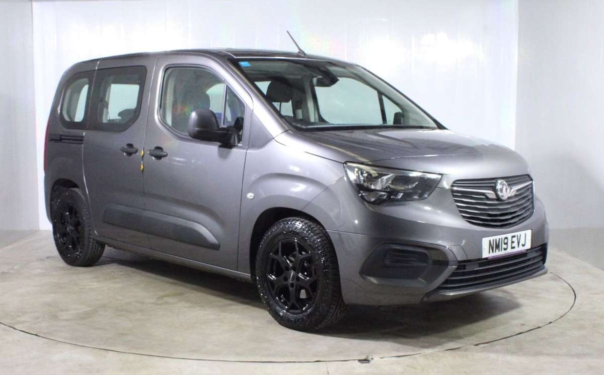 Check out this Vauxhall Combo Life 2019 Petrol Manual
