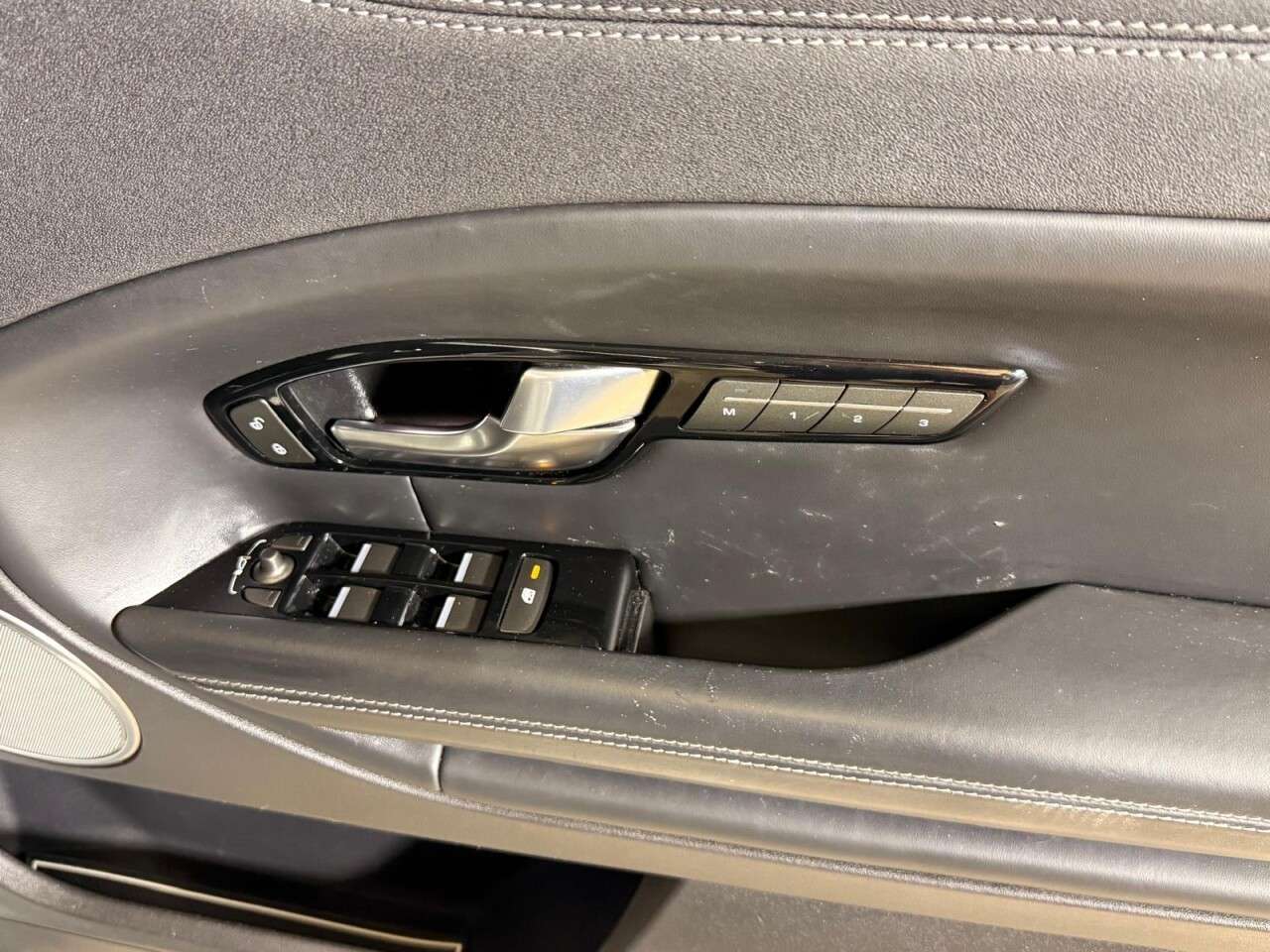 2017 LAND ROVER RANGE ROVER EVOQUE 2017 LAND ROVER RANGE ROVER EVOQUE