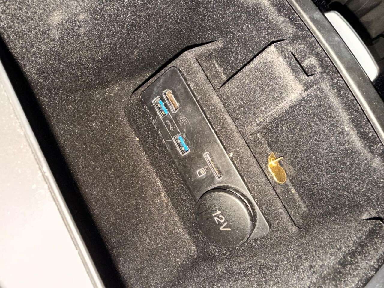 2017 LAND ROVER RANGE ROVER EVOQUE 2017 LAND ROVER RANGE ROVER EVOQUE