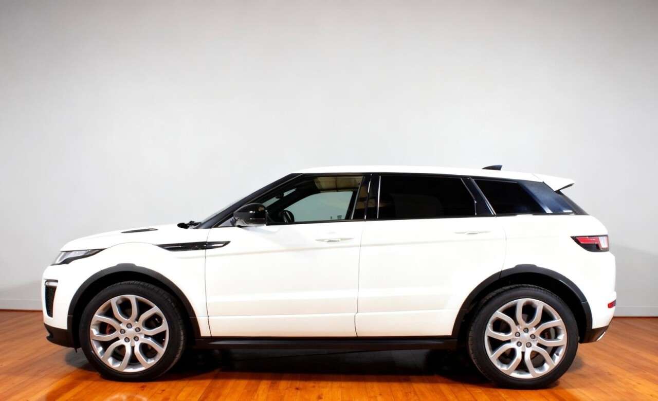 2017 LAND ROVER RANGE ROVER EVOQUE 2017 LAND ROVER RANGE ROVER EVOQUE