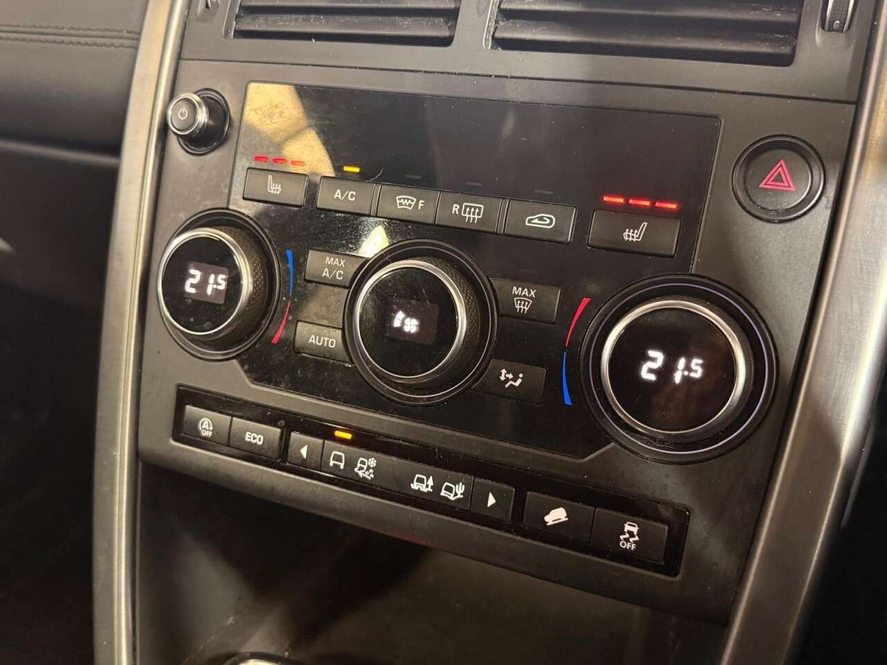 2018 LAND ROVER DISCOVERY SPORT 2018 LAND ROVER DISCOVERY SPORT